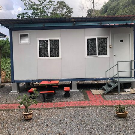 Guest House Gua Kelam Kaki Bukit Exteriér fotografie
