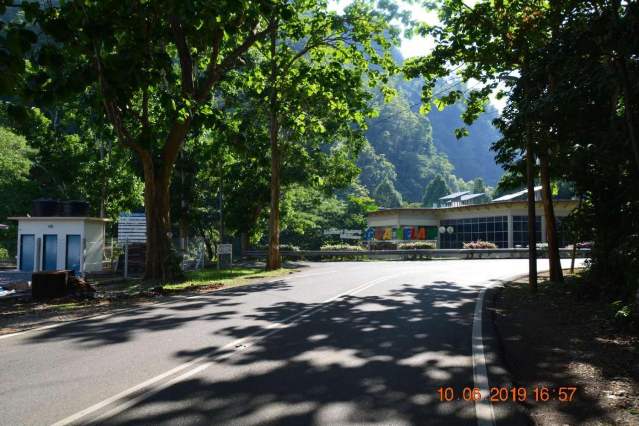 Guest House Gua Kelam Kaki Bukit Exteriér fotografie